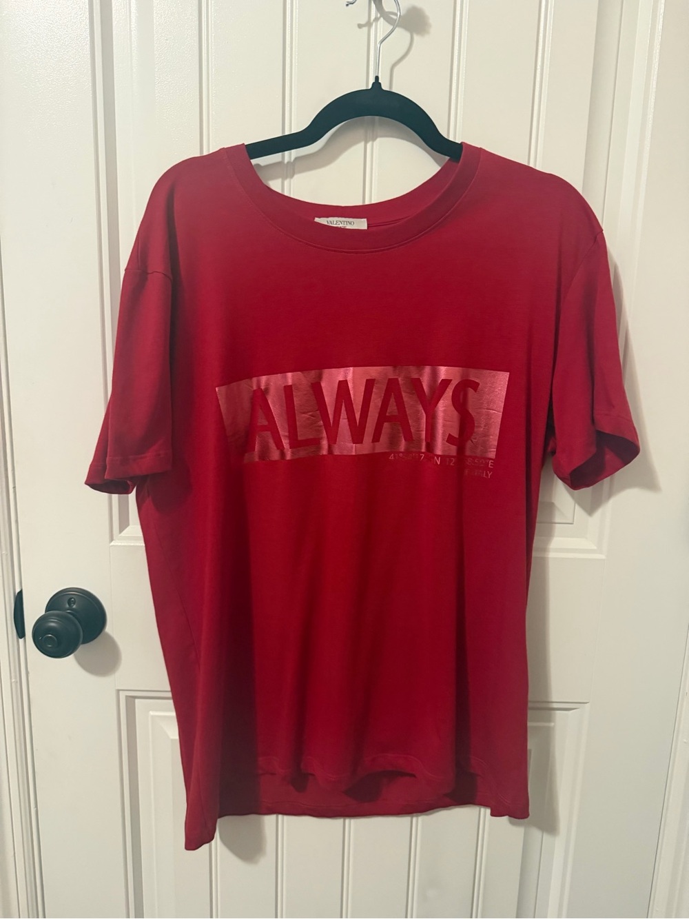 Valentino Garavani ALWAYS FOIL printed T-shirt. Size Large. Like new!